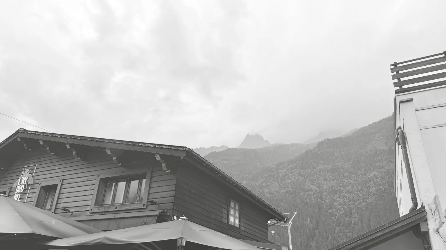 Haute Route Day 0 - Arriving at Chamonix