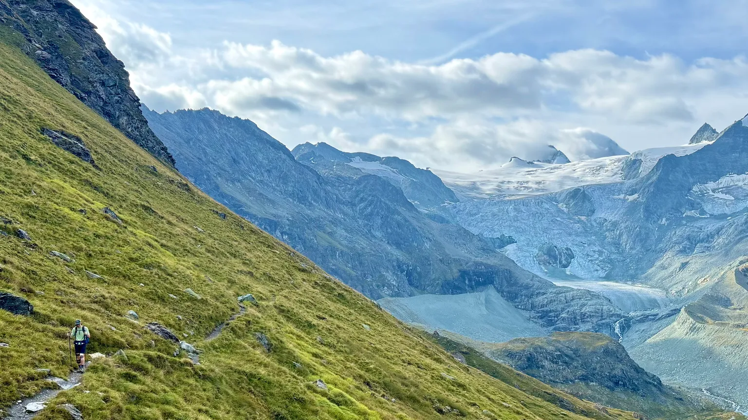 Haute Route Day 7 - Moiry hut to Zinal